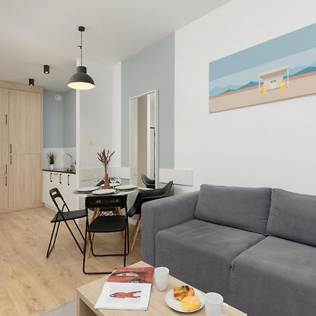 Wola Pet-Friendly Apartments With Ac Slawinska By Noclegi Renters Warsaw Ngoại thất bức ảnh