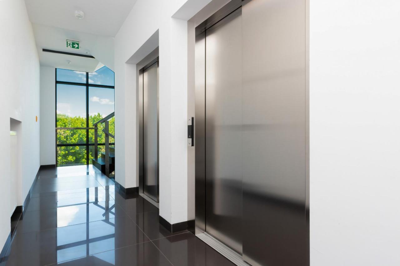 Wola Pet-Friendly Apartments With Ac Slawinska By Noclegi Renters Warsaw Ngoại thất bức ảnh