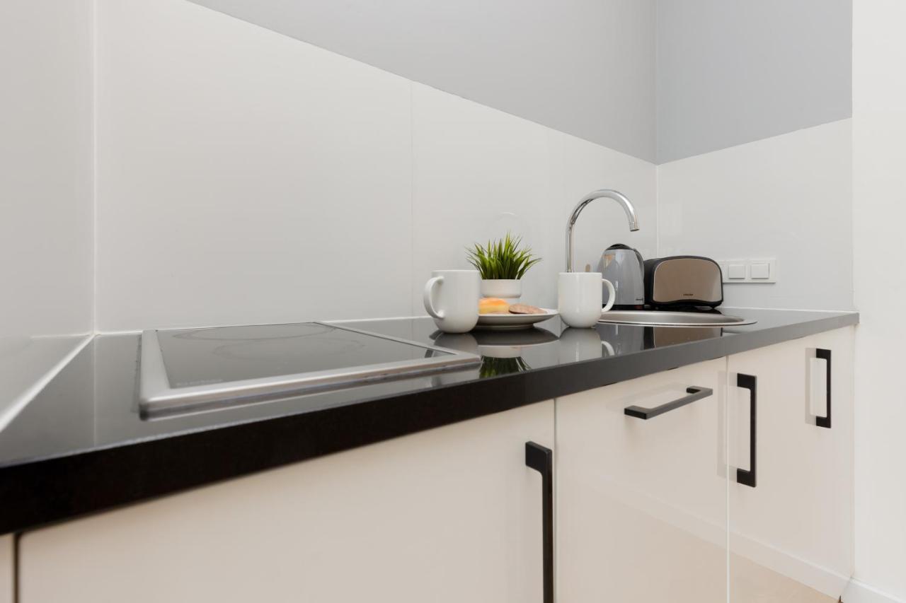 Wola Pet-Friendly Apartments With Ac Slawinska By Noclegi Renters Warsaw Ngoại thất bức ảnh