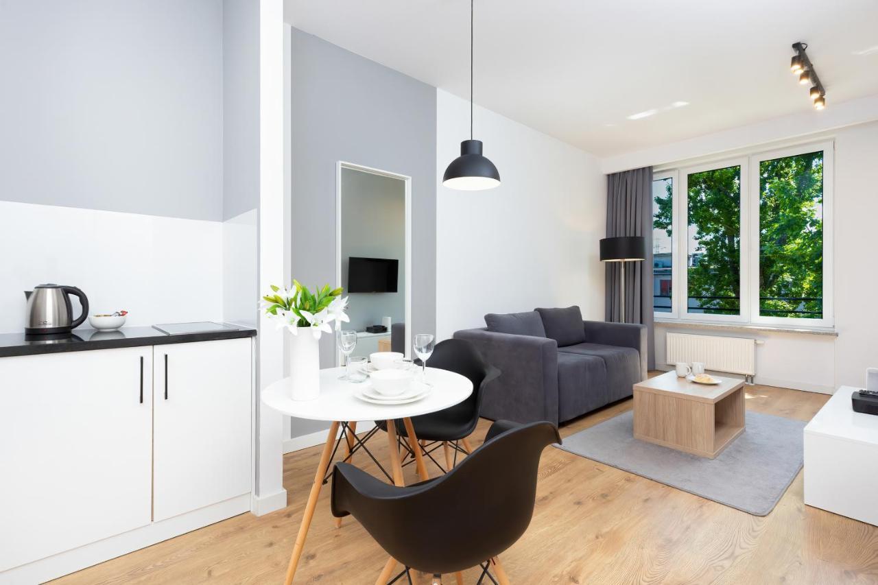 Wola Pet-Friendly Apartments With Ac Slawinska By Noclegi Renters Warsaw Ngoại thất bức ảnh