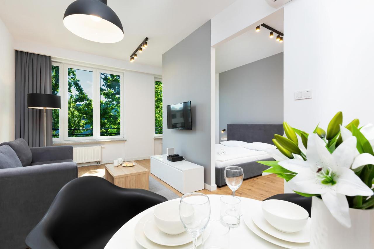Wola Pet-Friendly Apartments With Ac Slawinska By Noclegi Renters Warsaw Ngoại thất bức ảnh